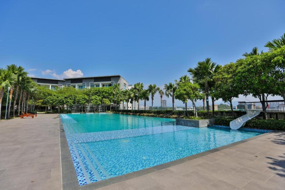 The Loft Residences Homestay @ Block C Imago Mall Kk Central 코타키나발루 외부 사진
