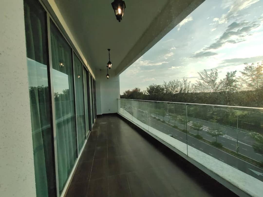 The Loft Residences Homestay @ Block C Imago Mall Kk Central 코타키나발루 외부 사진