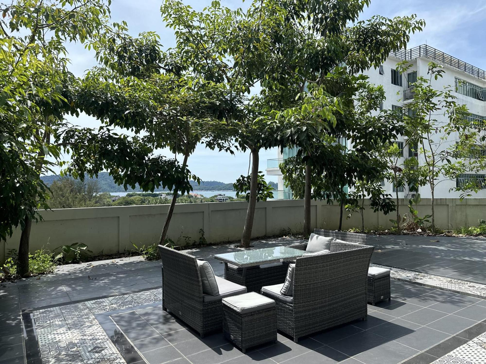 The Loft Residences Homestay @ Block C Imago Mall Kk Central 코타키나발루 외부 사진